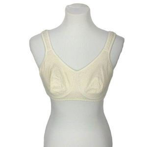 Amoena Mona SB 0606 Off‎ White Beige No Wire Bra Size 38A